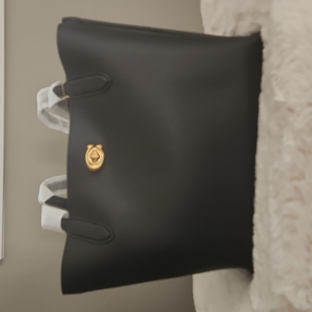 Coach Willow Tote